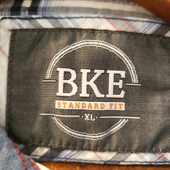 BKE Standard Fit Mens Long Sleeve Button Front Shirt XL Blue White Plaid - Picture 8 of 8